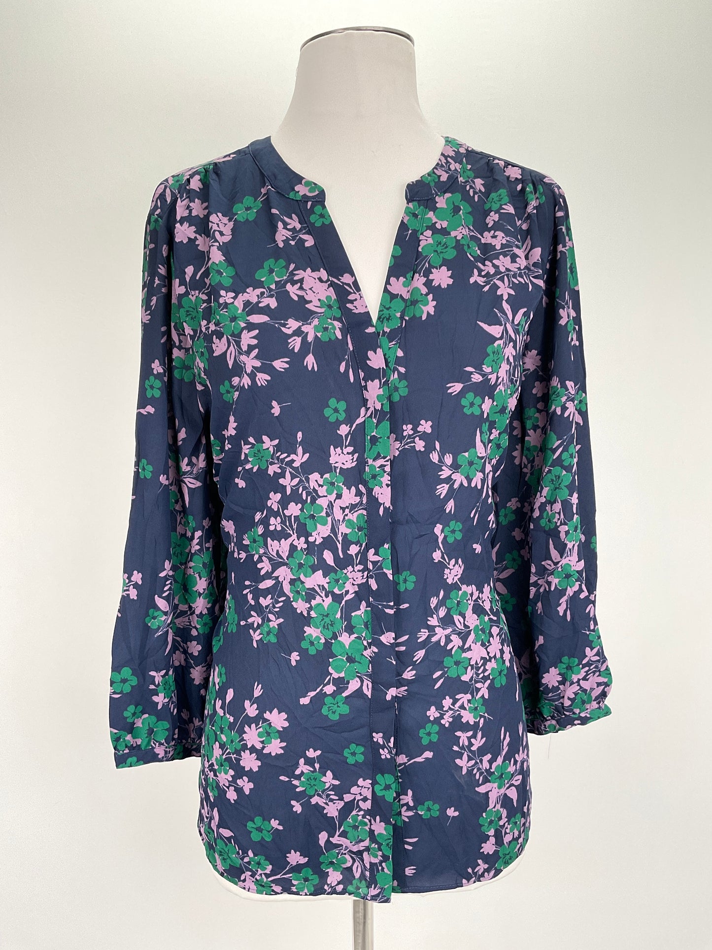 Blusa Azul marino Floral Nydj