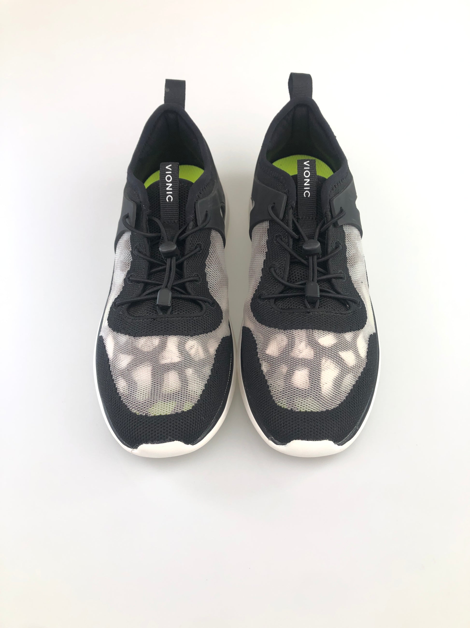 Tenis Negro Vionic – Variangis - Main Image