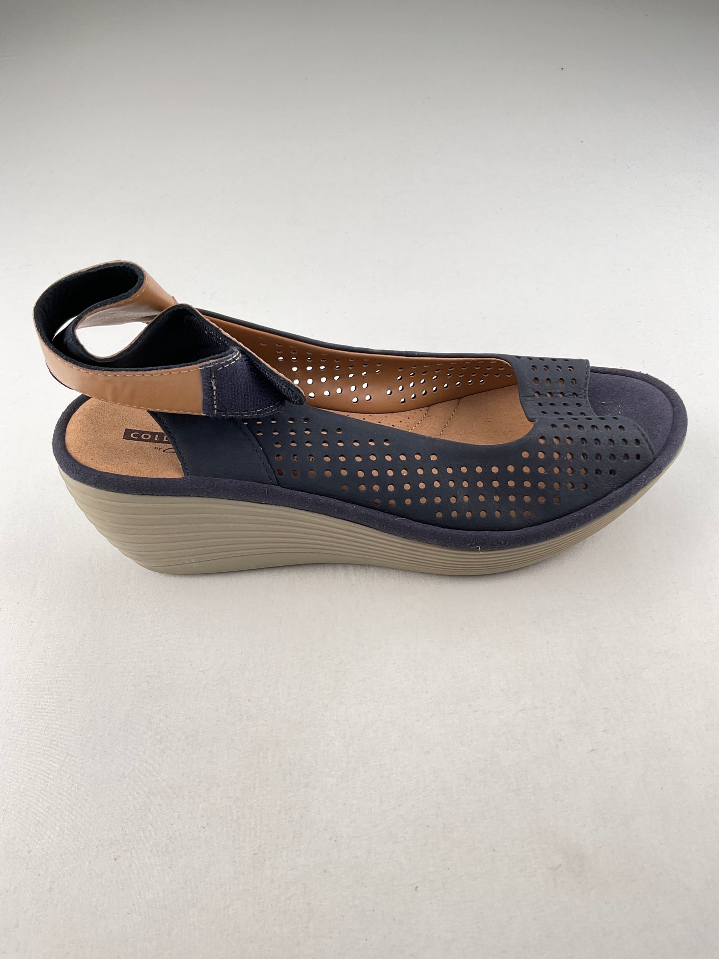 Zapatilla Azul oscuro Platafoma Clarks