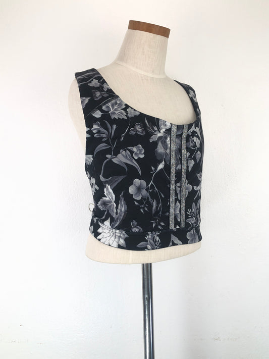 Blusita Negro de Flores Deportivo Old Navy