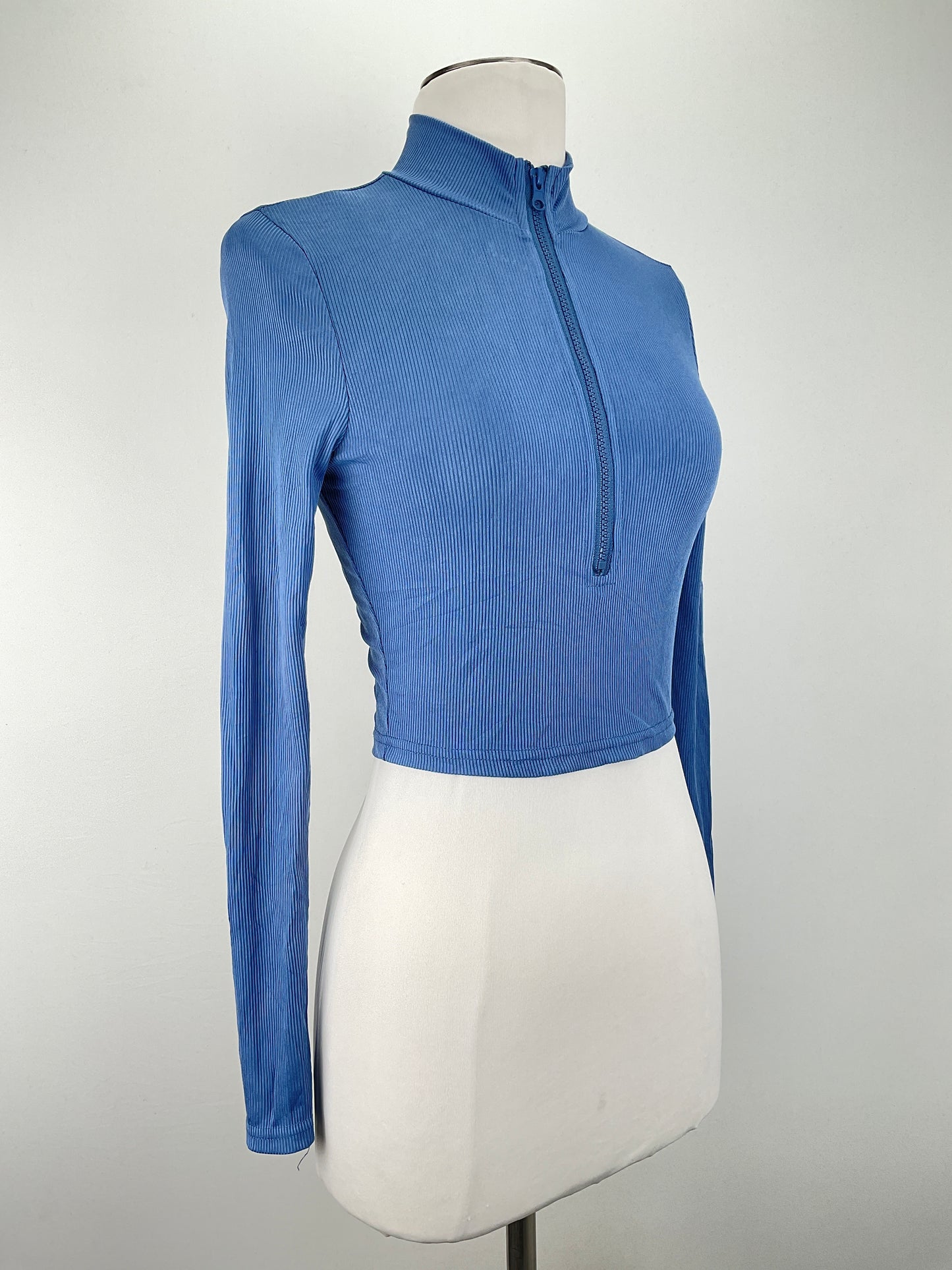 Blusa Gris Azulado Shein