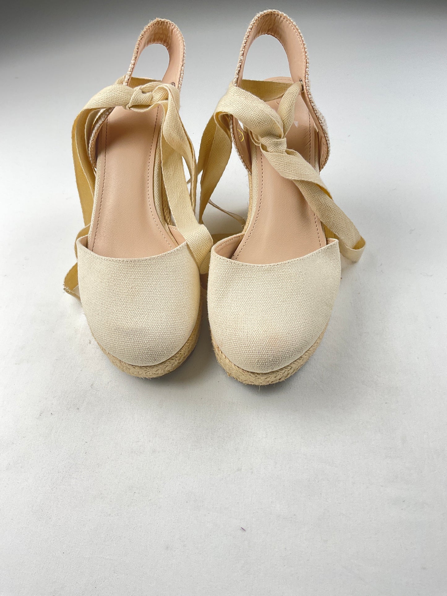 Zapatilla crema ZBY