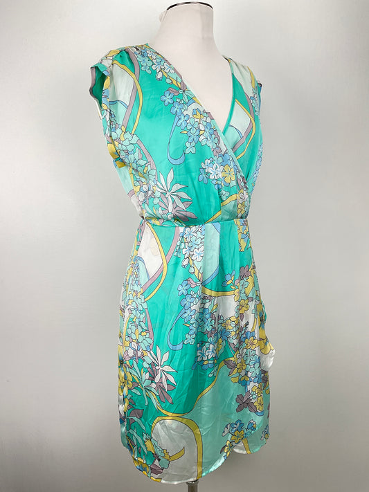 Vestido Verde Floral Jennifer Lopez