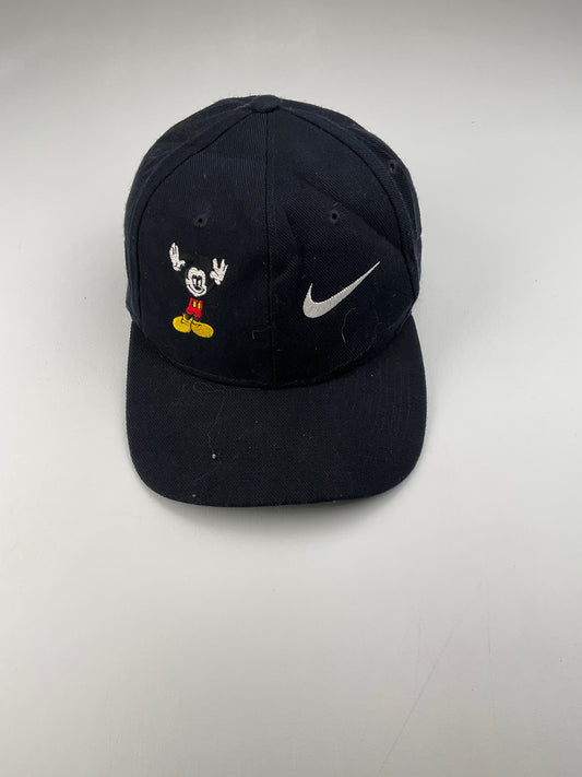 Gorra Negro B.T.C