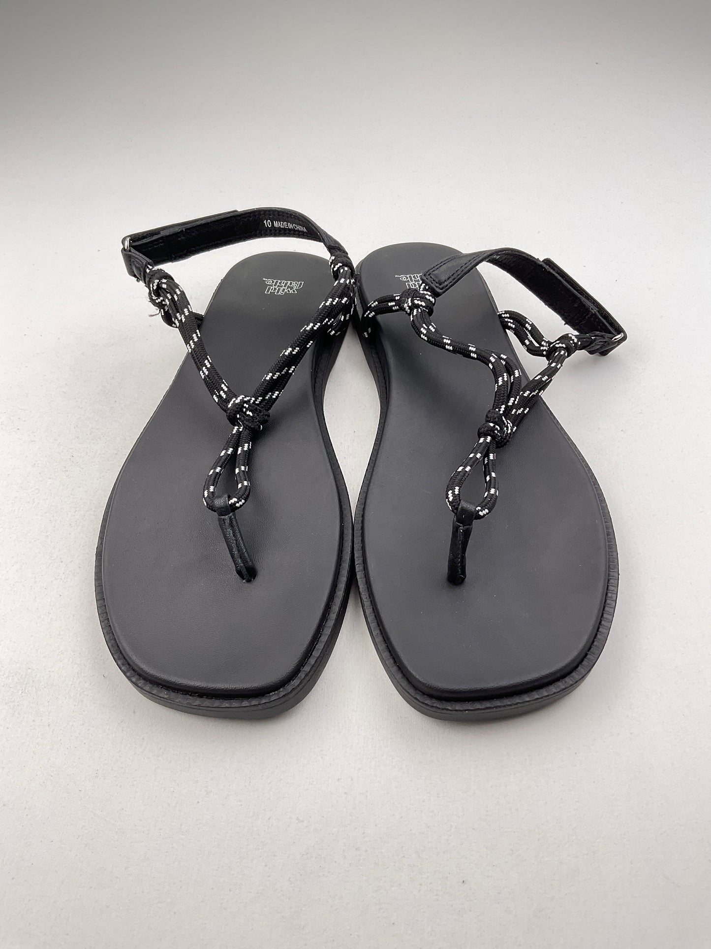Sandalia Negro Wild Fable