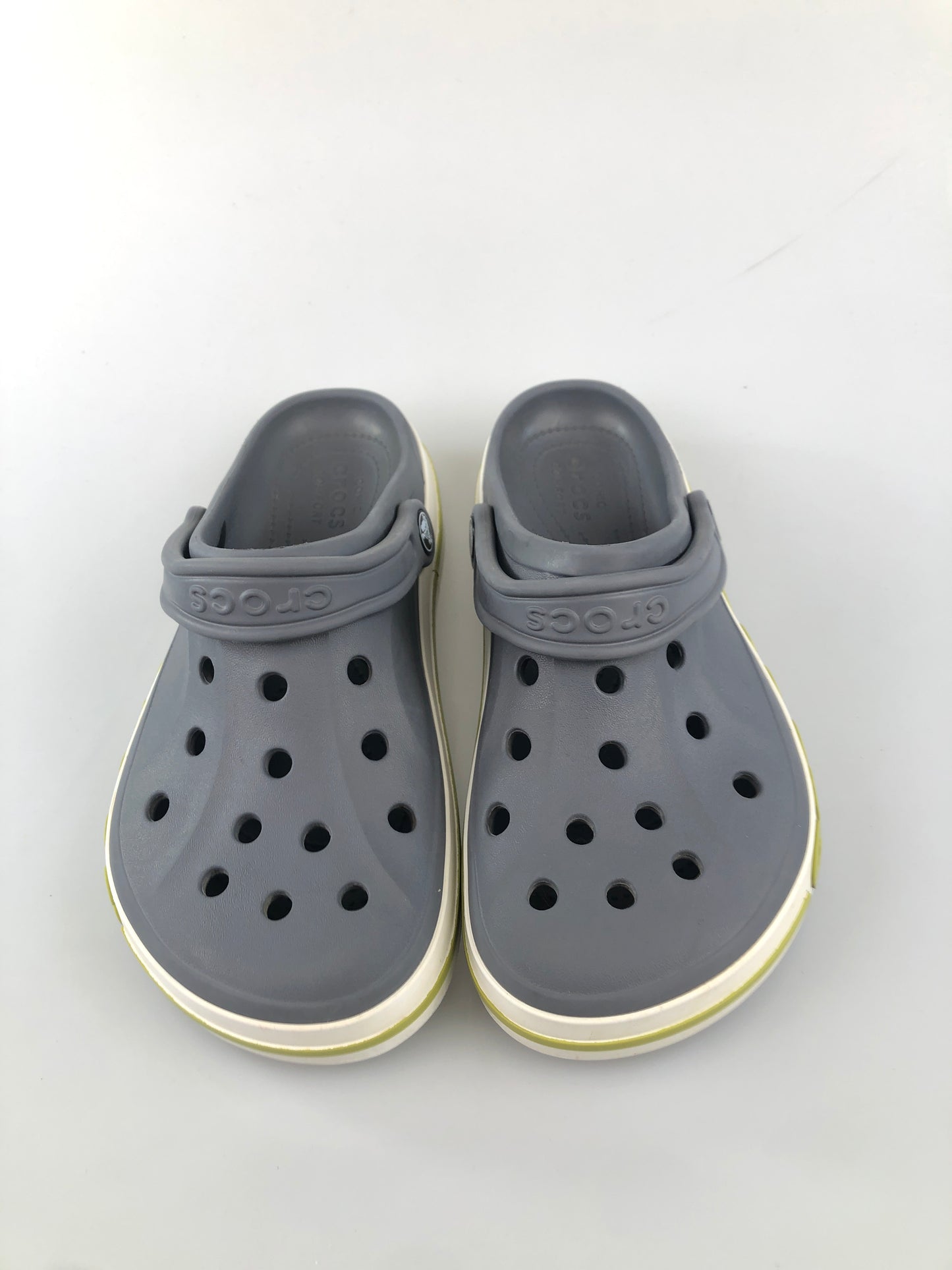 Sandalia Gris Crocs