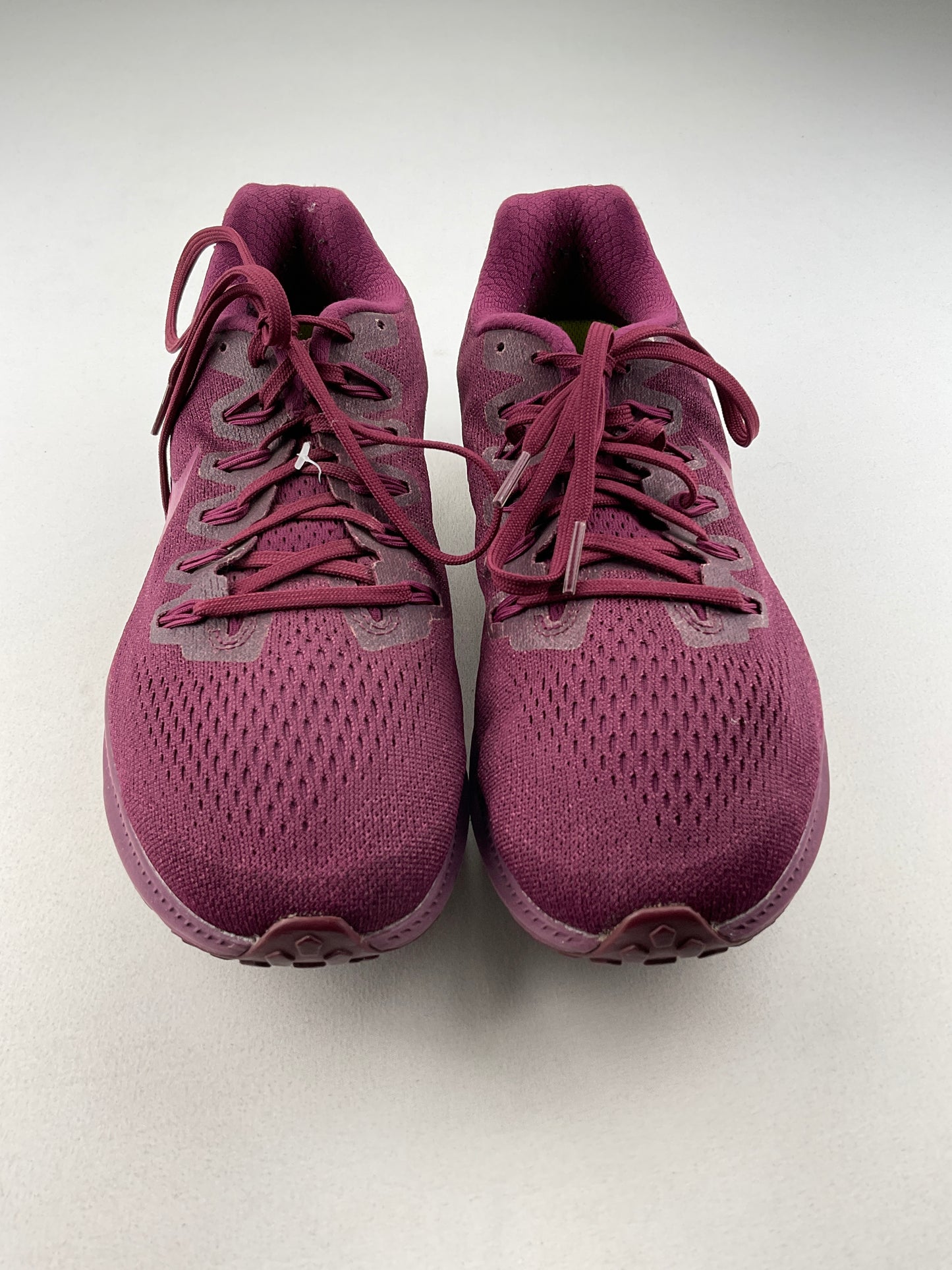 Tenis Rojo vino Deportivo Nike