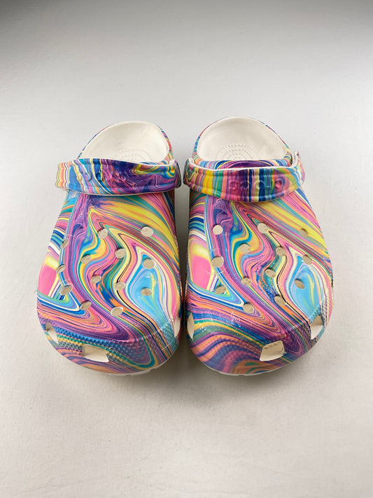 Sandalia Multicolor Crocs