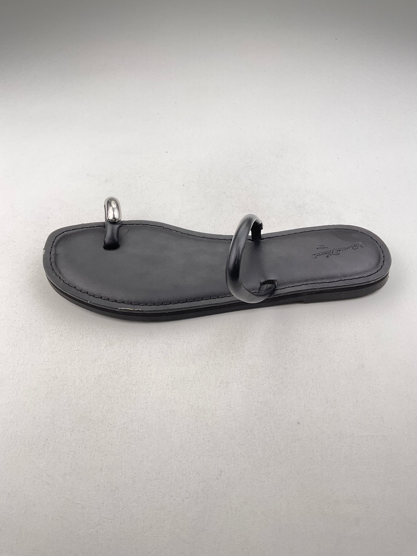 Sandalia Negro Universal Thread