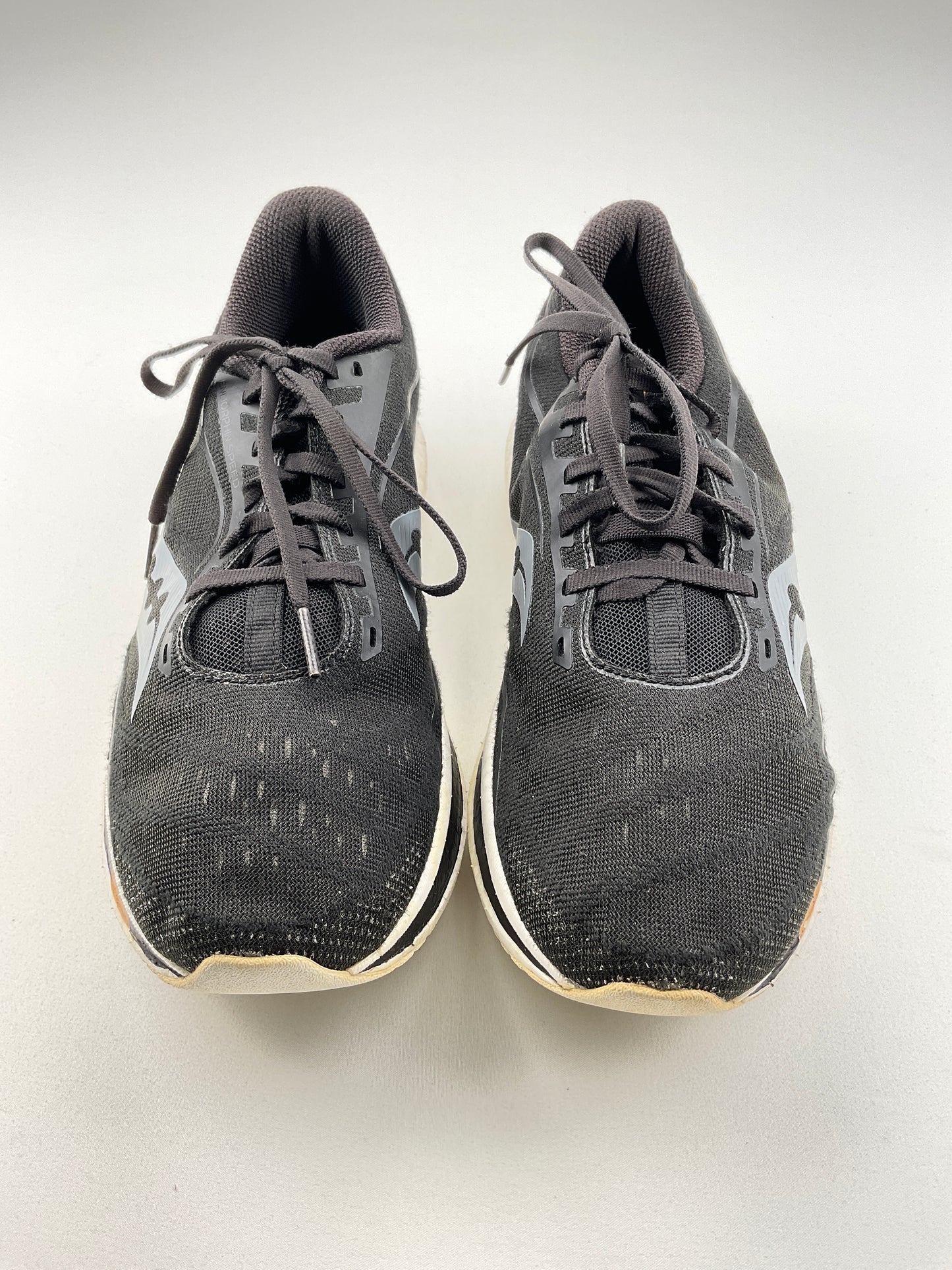 Tenis Negro Deportivo Saucony