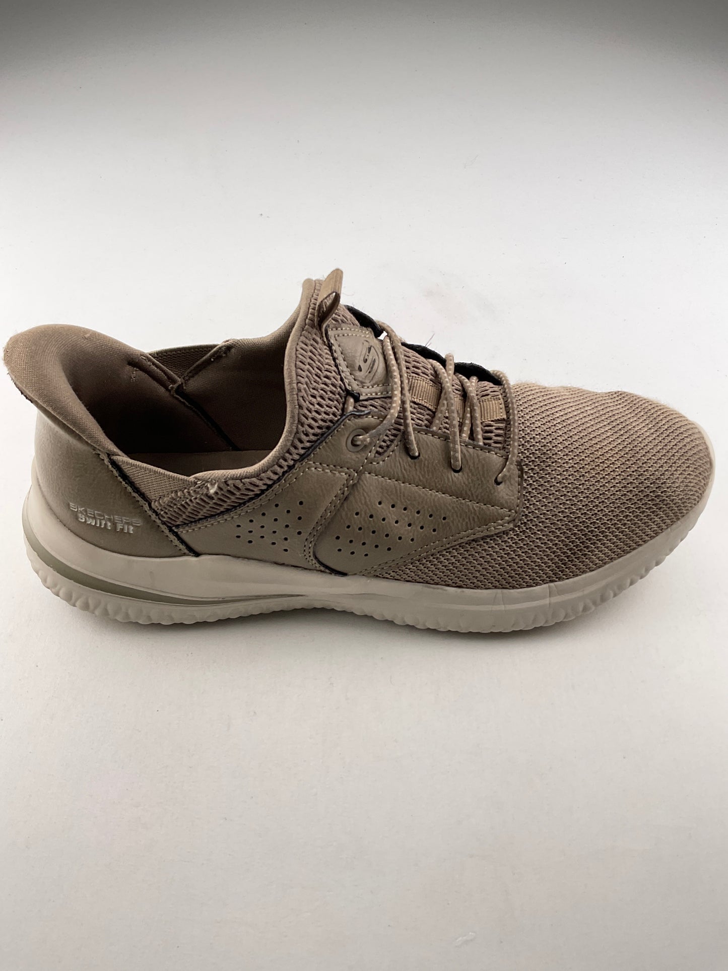 Tenis Marron Deportivo Skechers