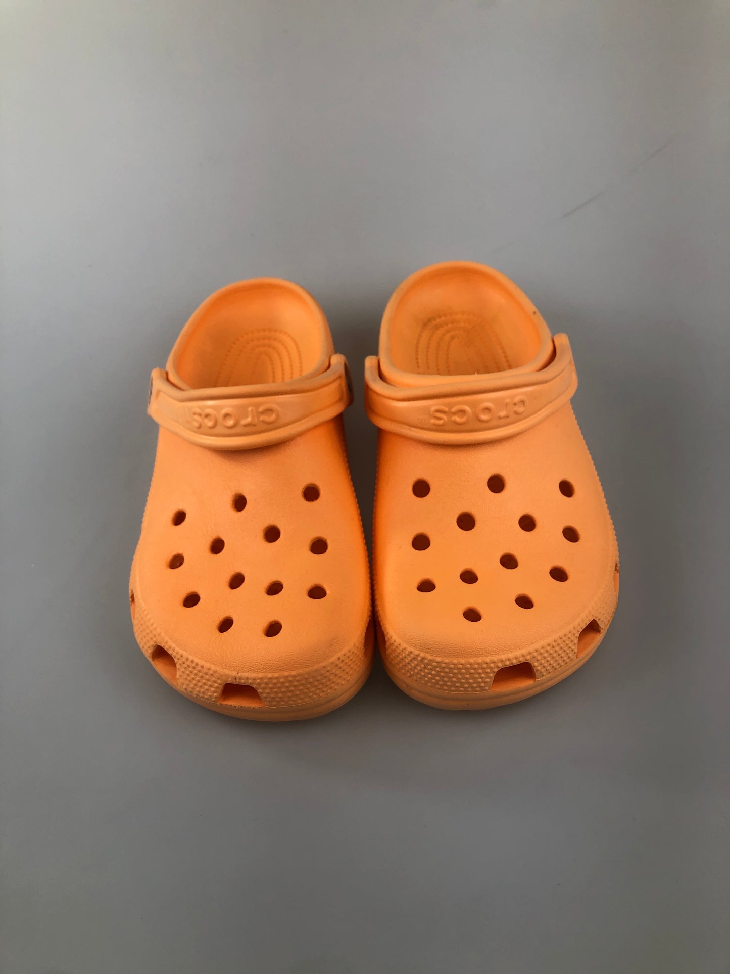 Sandalia Naranja Crocs