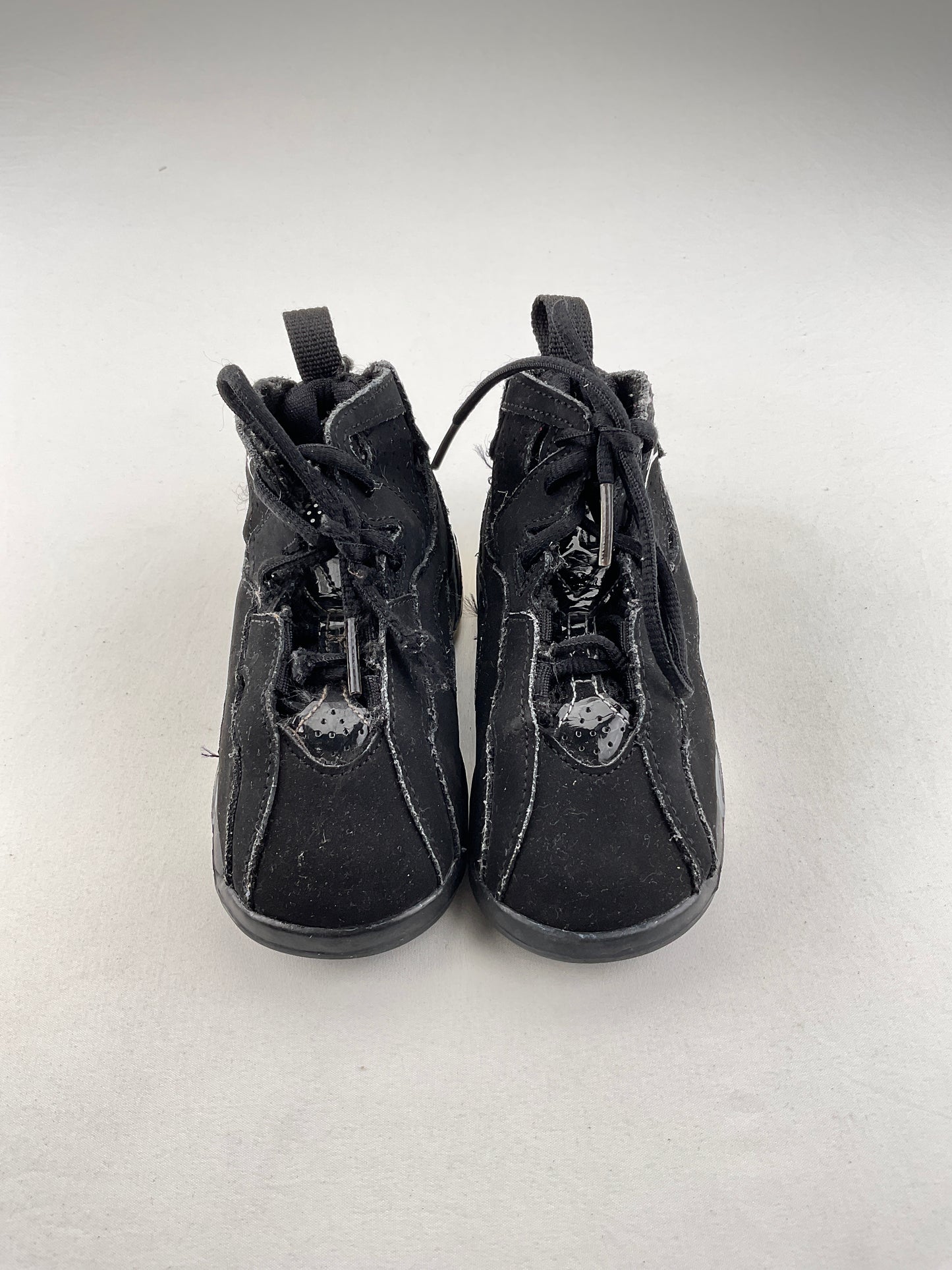Tenis Negro Jordan