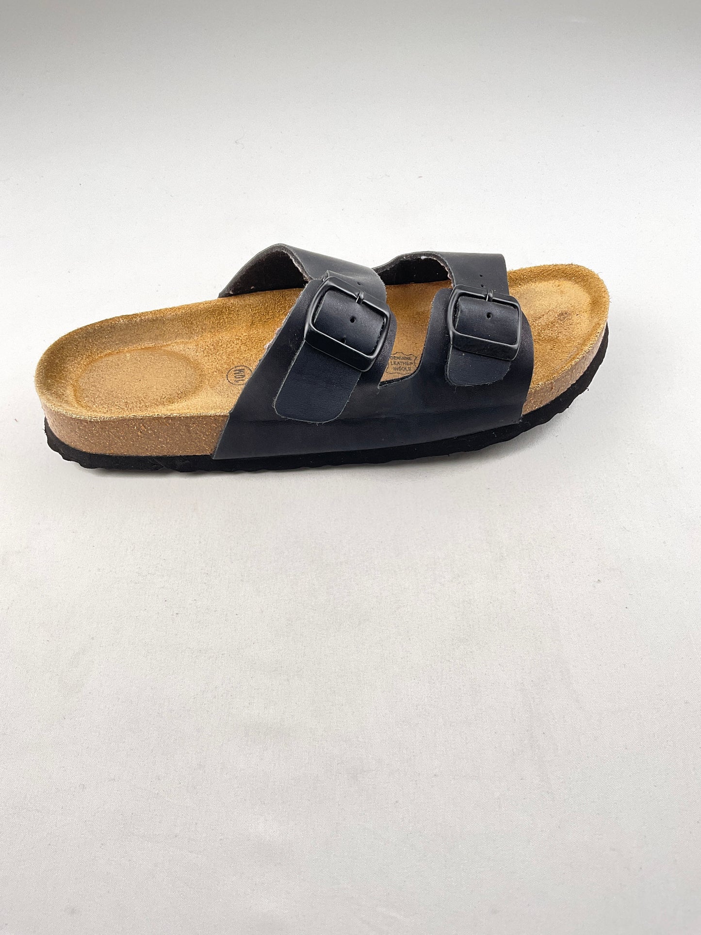 Sandalia negro Cushionaire