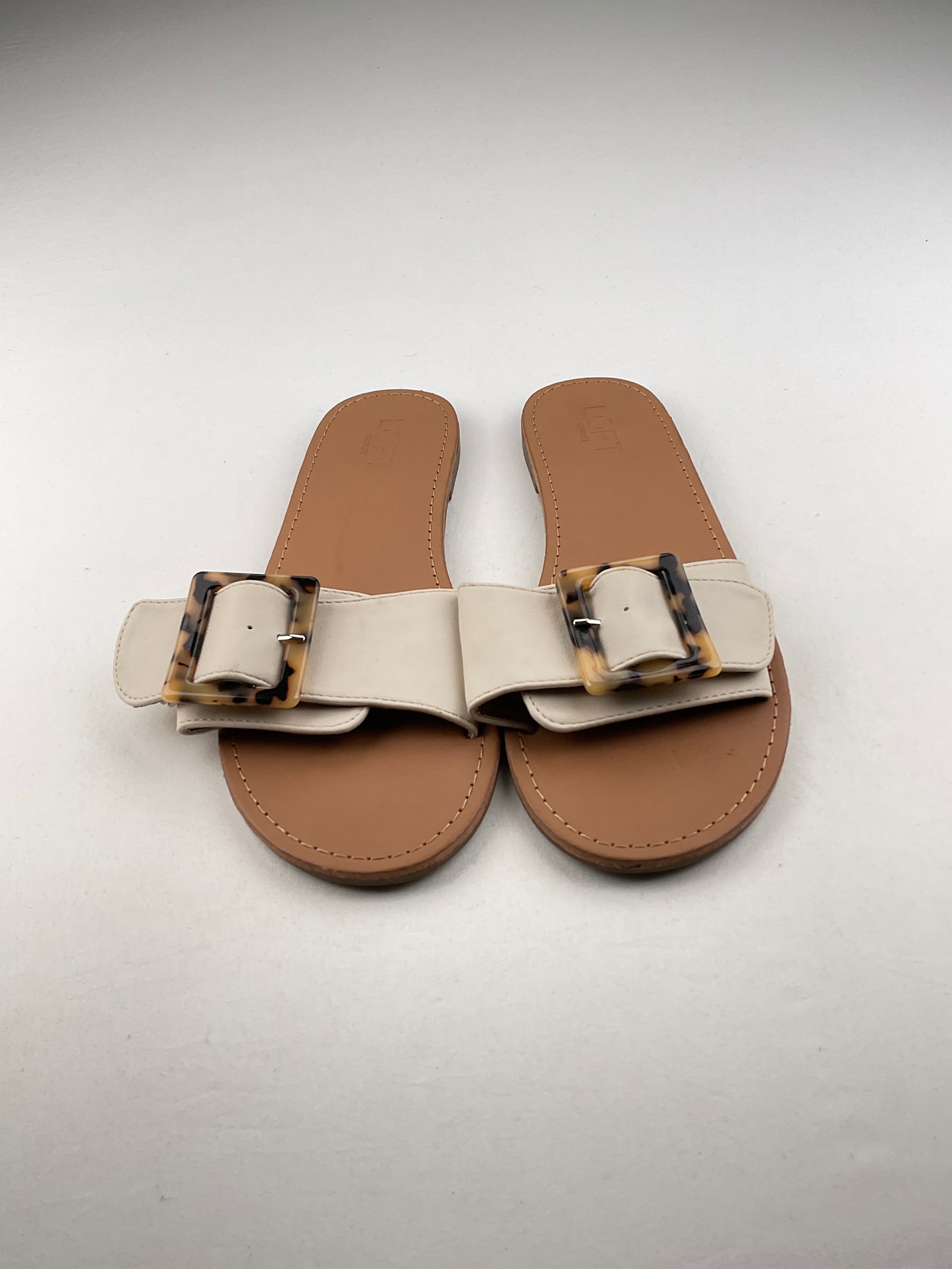 Sandalia Crema Loft