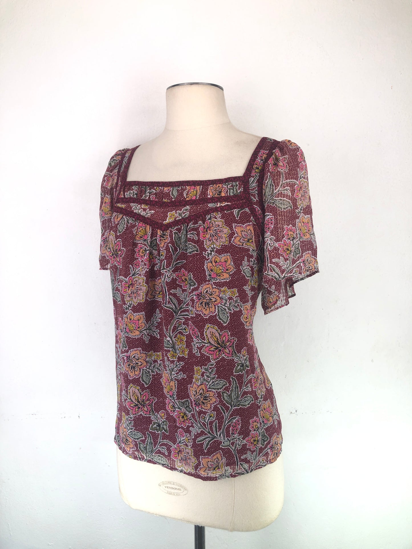Blusa Rojo vino de Floral Loft