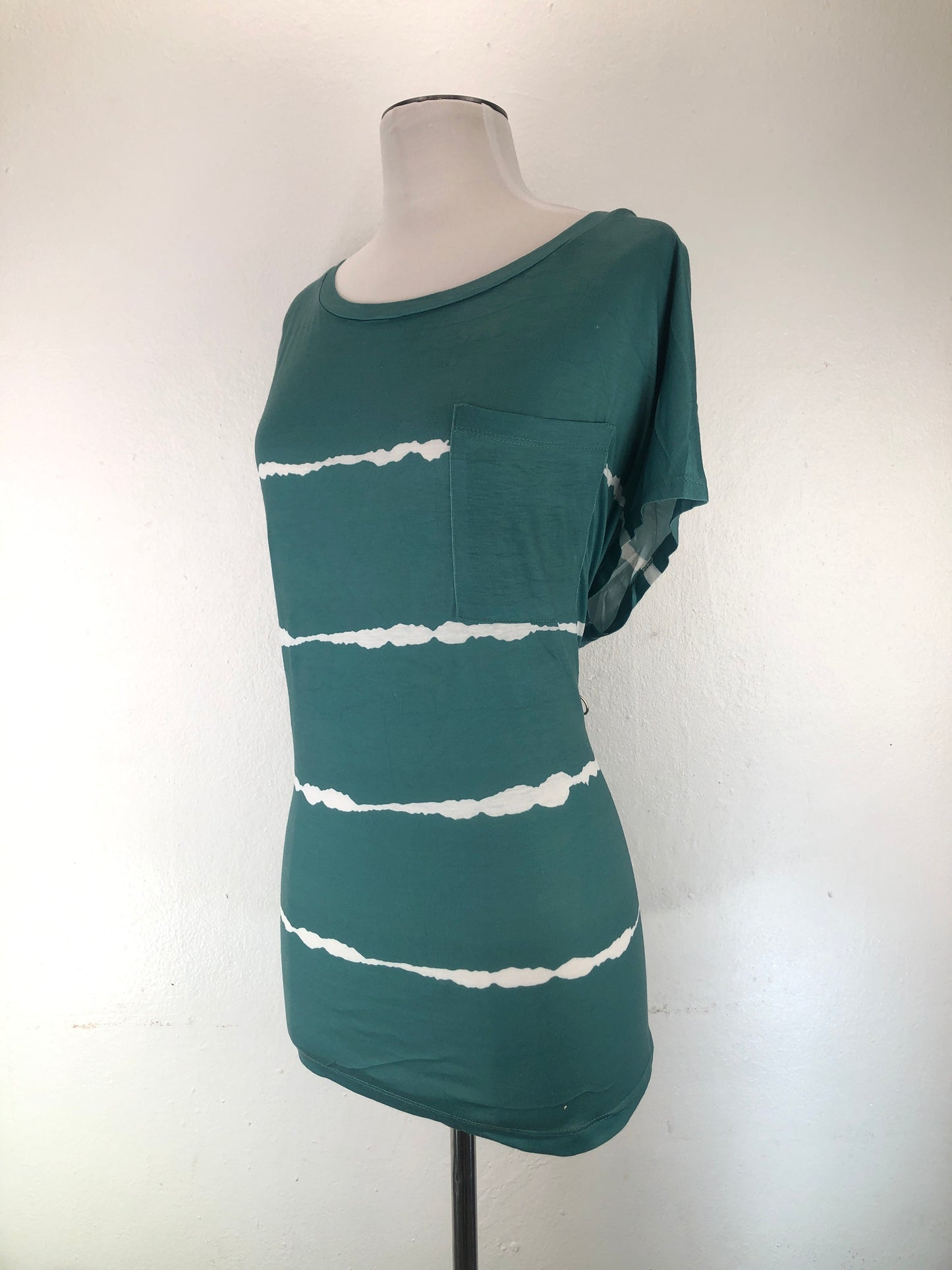 Camiseta Turquesa de Rayas Merokeety