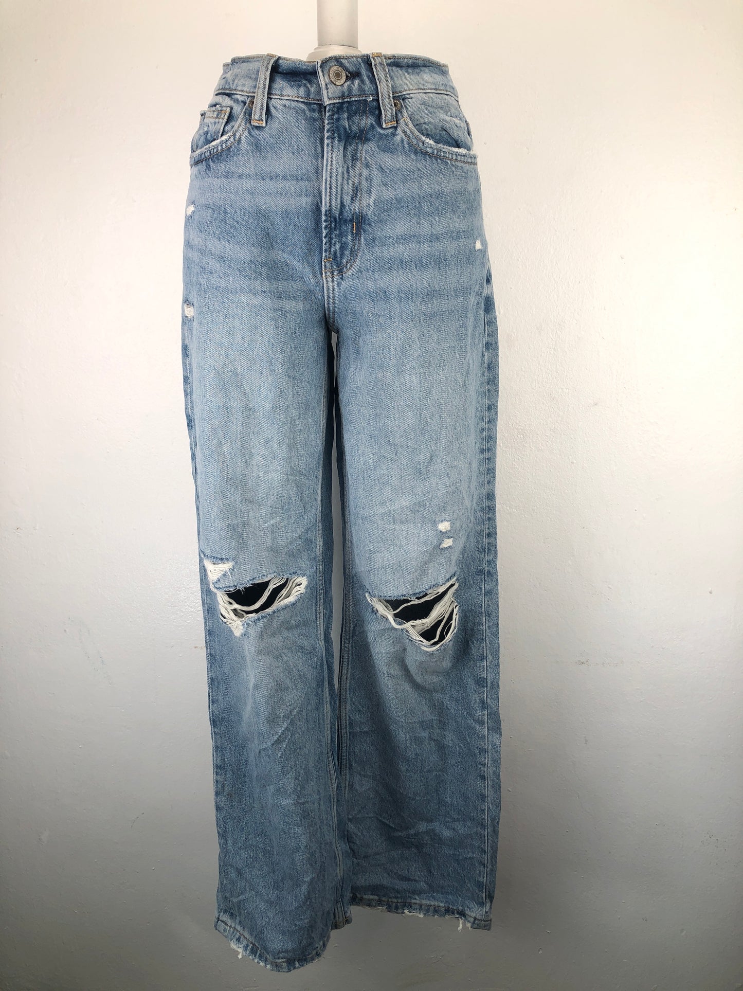 Pantalon Azul claro Mom Jeans Arizona