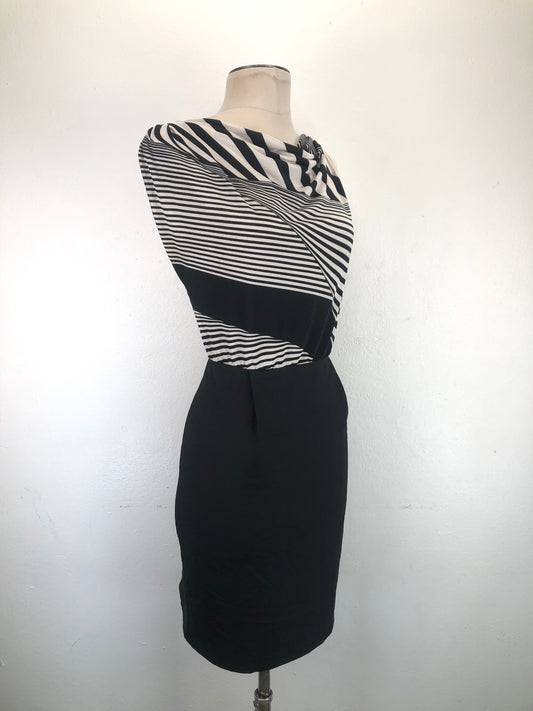 Vestido Negro Vanheusen