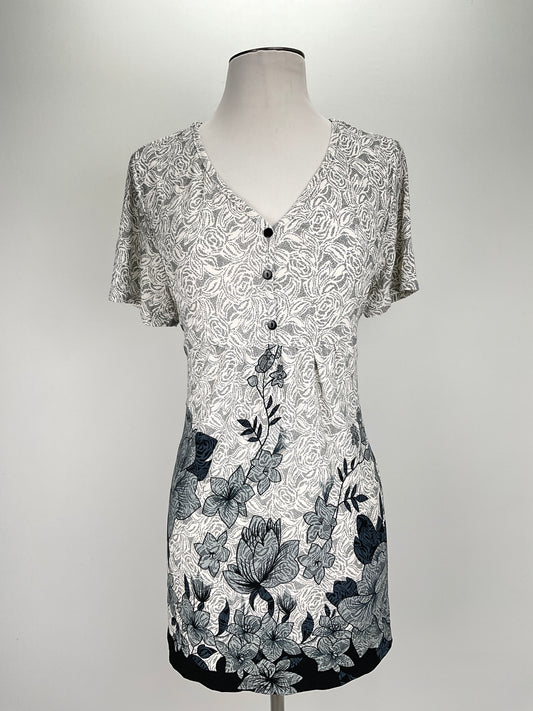 Blusa Gris Floral Bai Sheng Gt