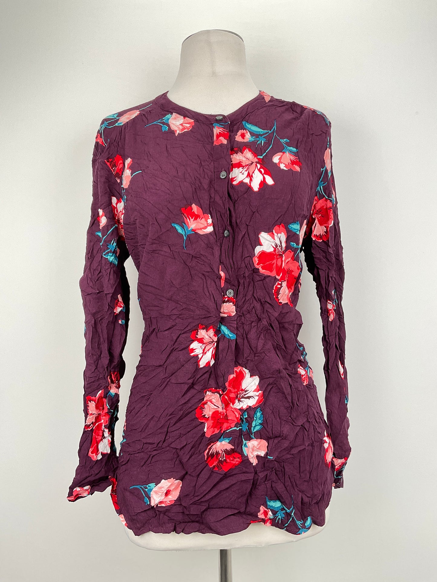 Blusa Rojo vino Floral Old Navy