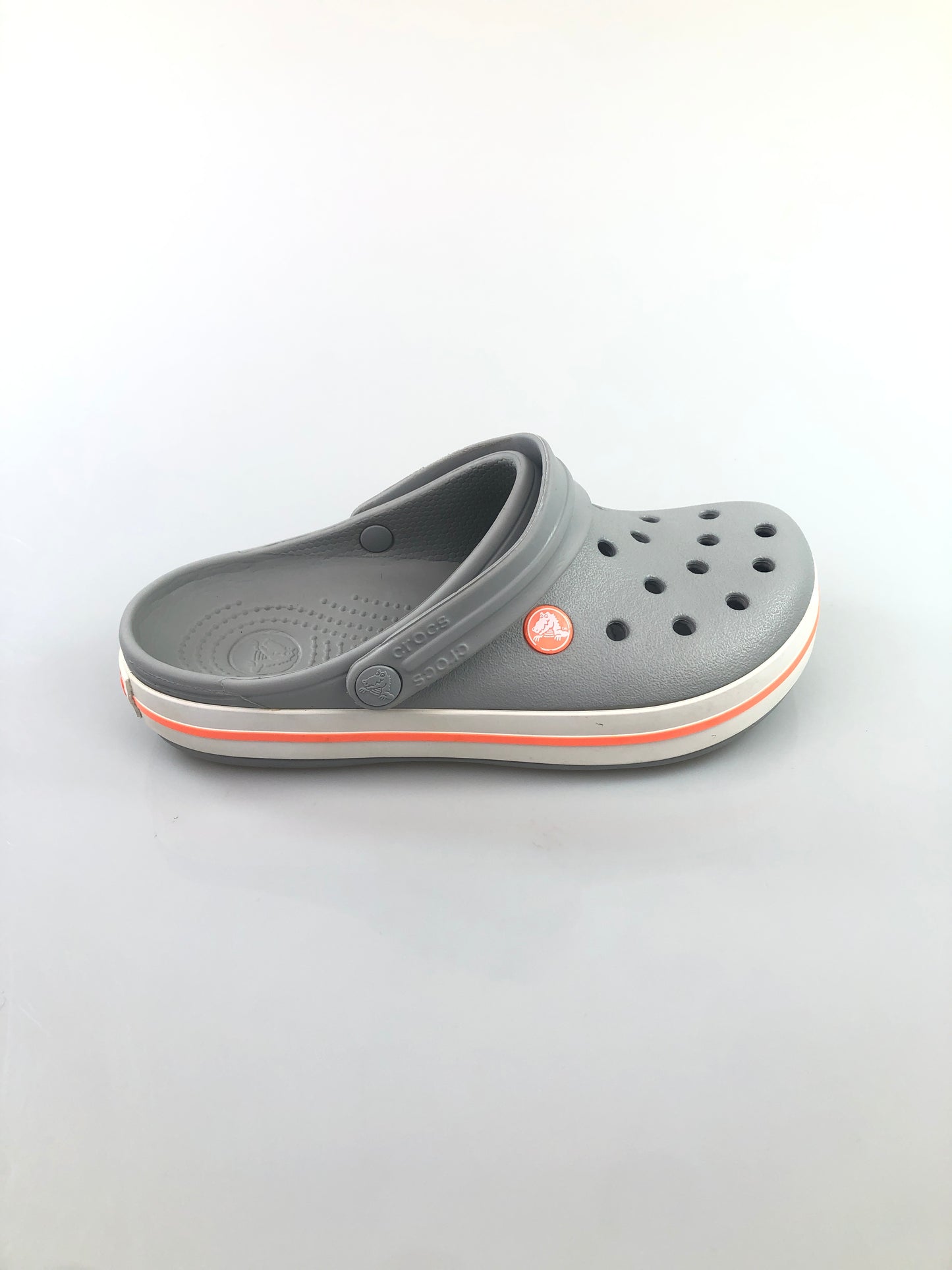 Sandalia Gris Crocs