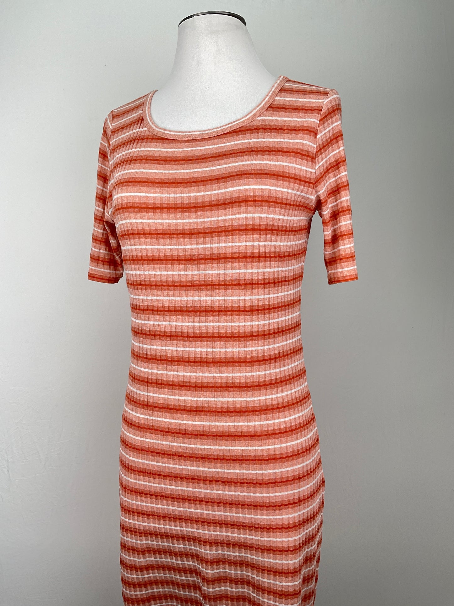 Vestido Naranja de Rayas Lula Roe