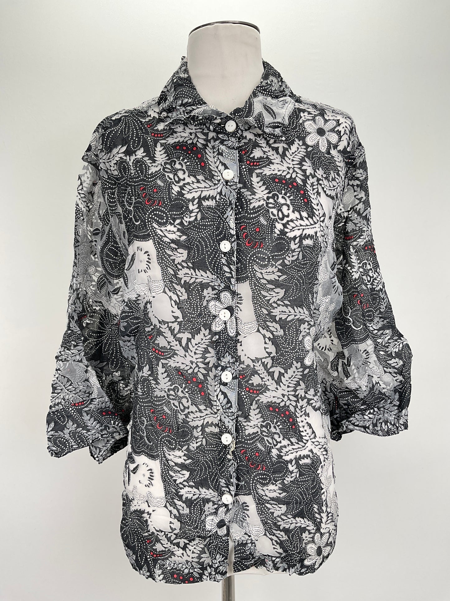 Camisa Gris Floral Choices