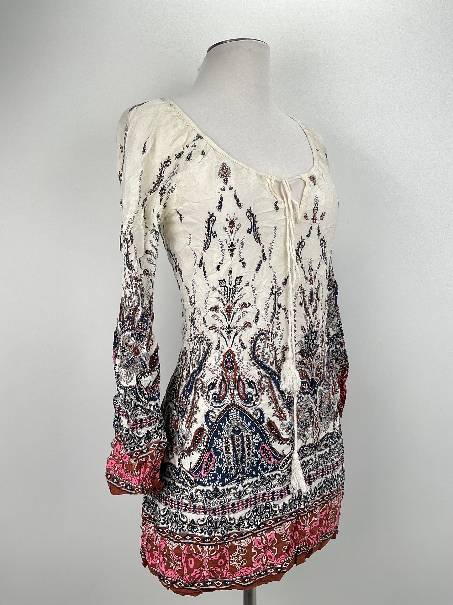 Vestido Beige Floral Attard State