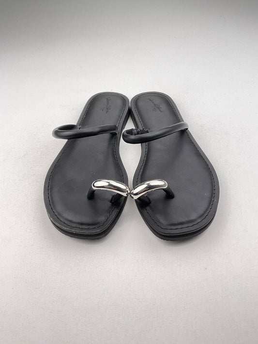 Sandalia Negro Universal Thread