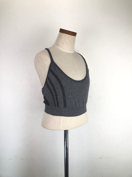 Blusita Gris deportivo Reebok