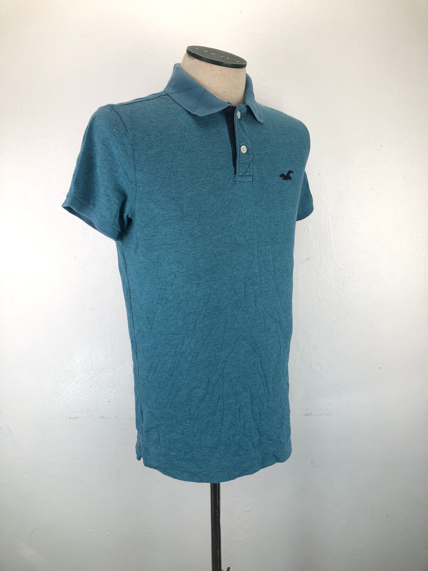 Camiseta Turquesa Hollister