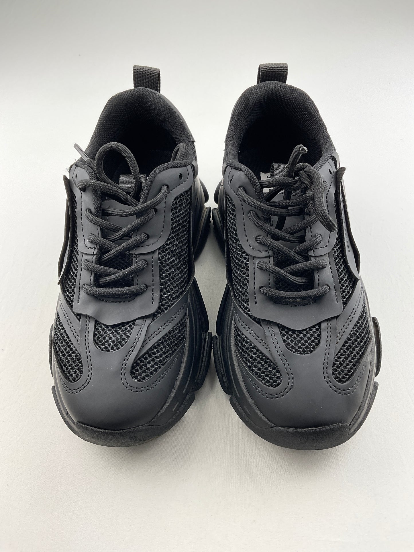 Tenis Negro Steve Madden
