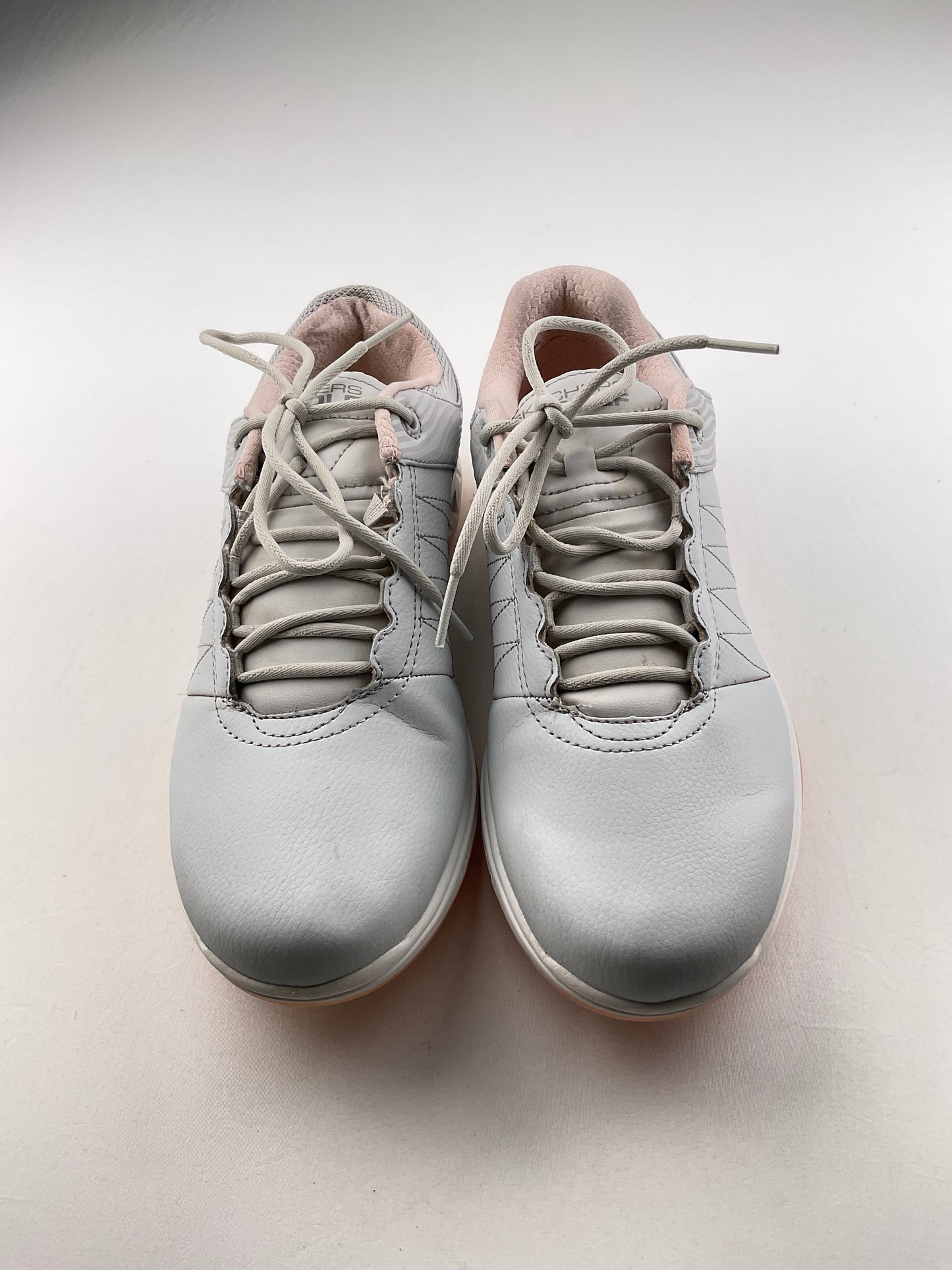 Tenis Gris Deportivo Skechers