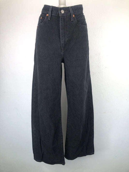 Pantalon Negro Mom Jeans Ribcage Wide Leg