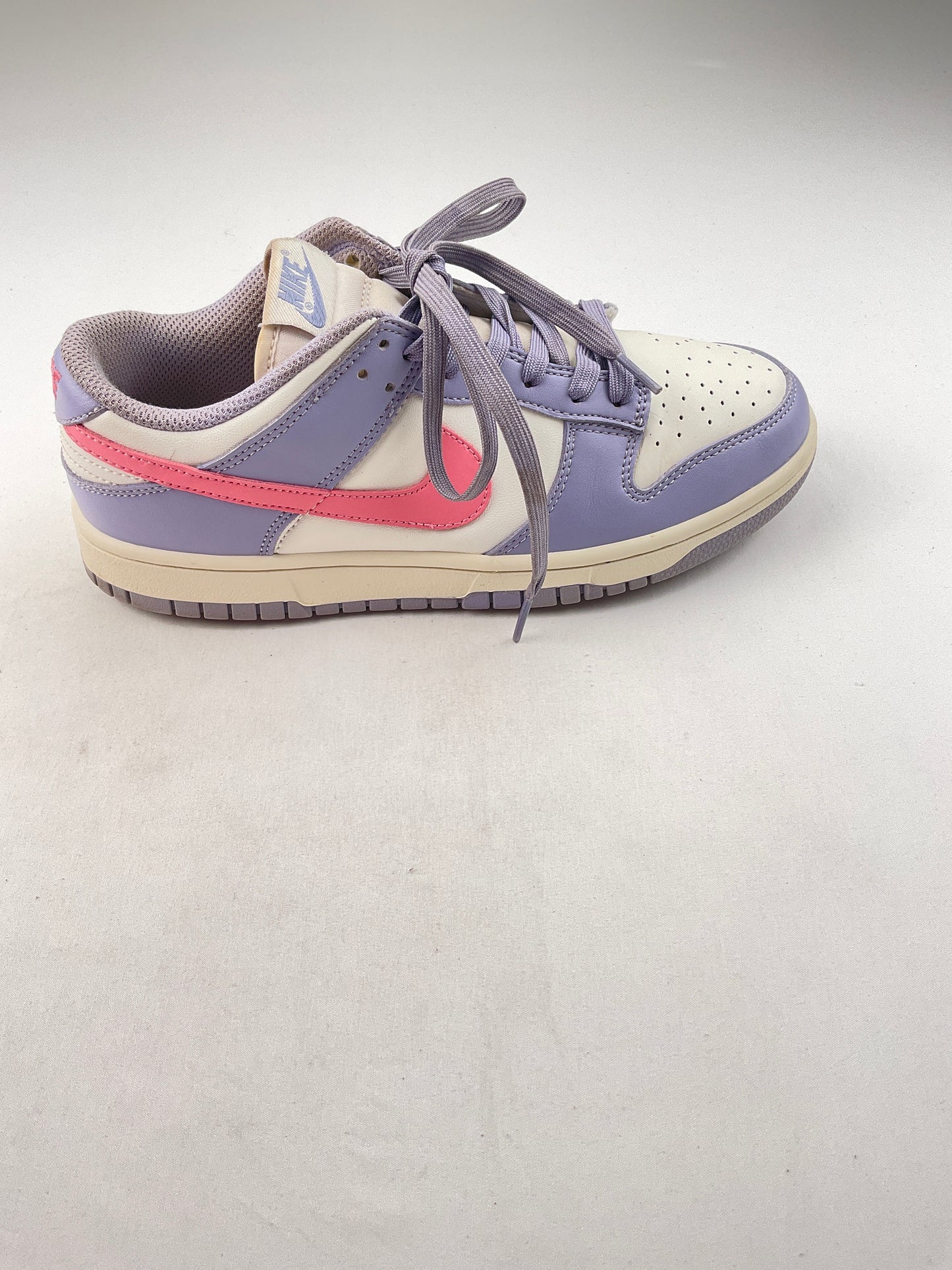 Tenis morado NiKe