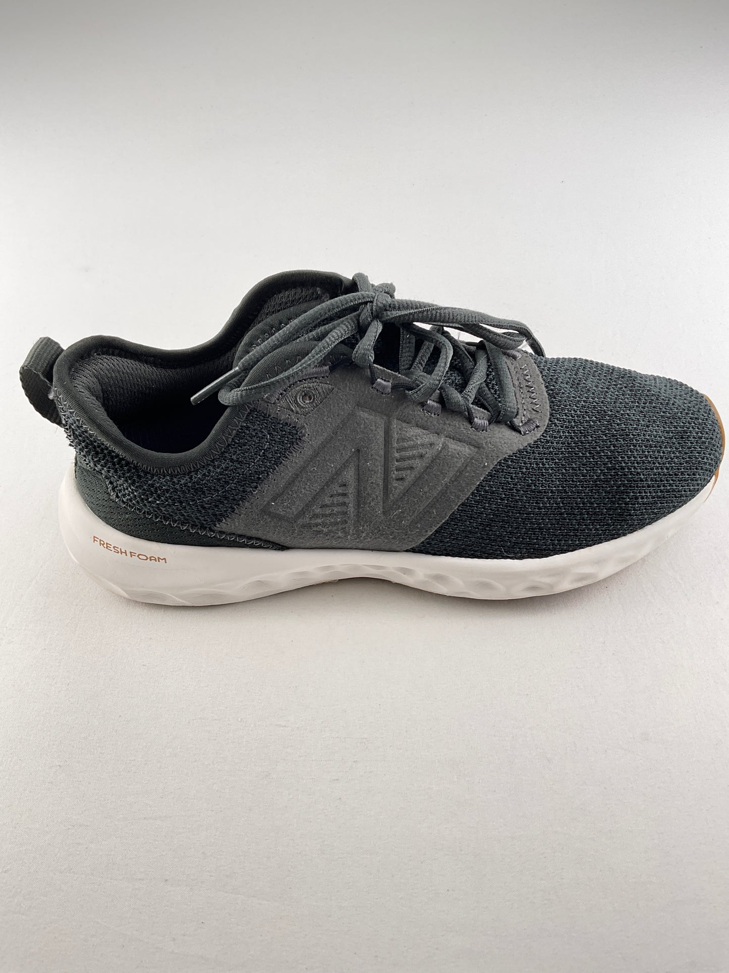 Tenis Gris  Deportivo  New Balance