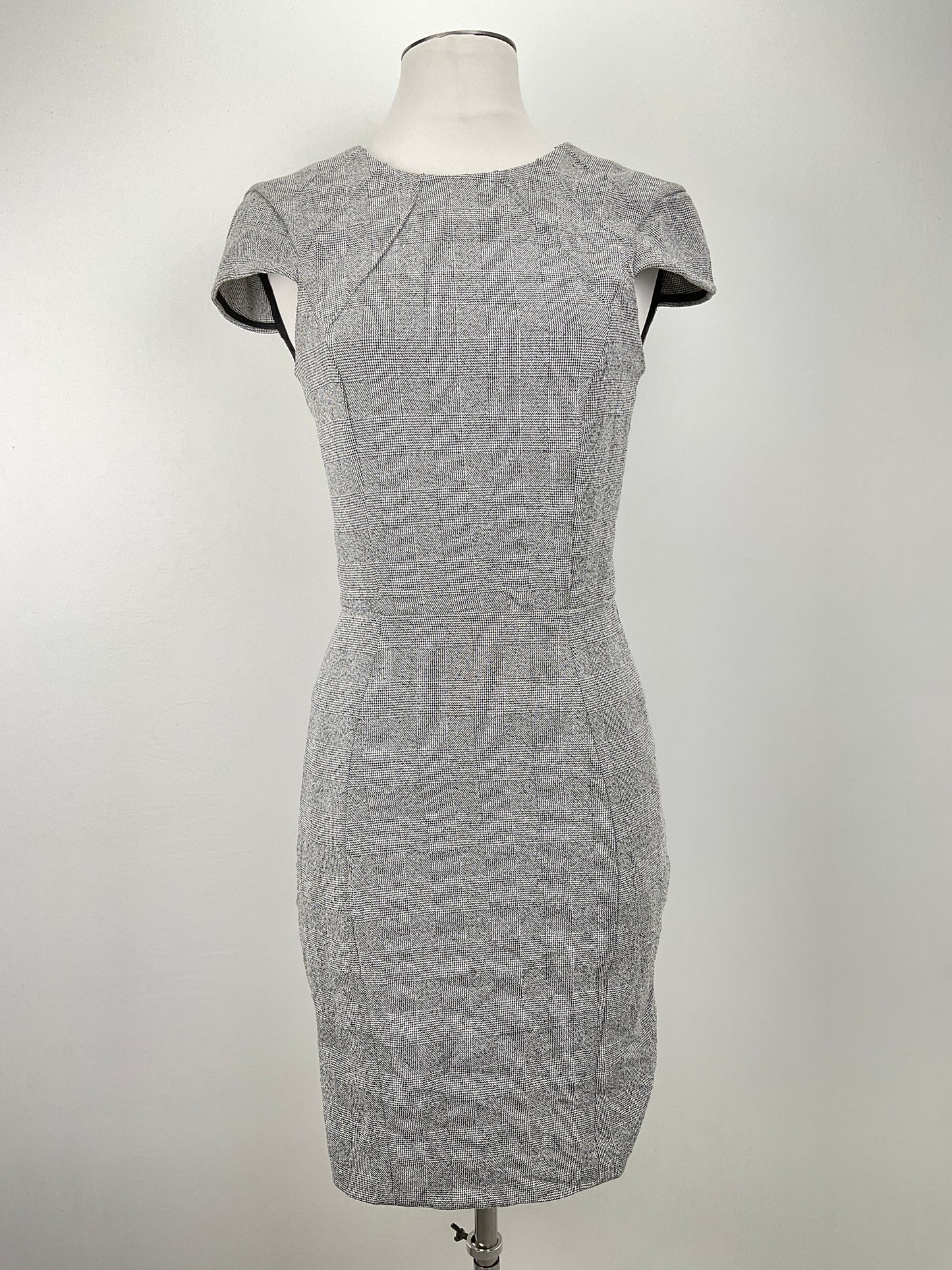 Vestido Gris de Cuadro Hm