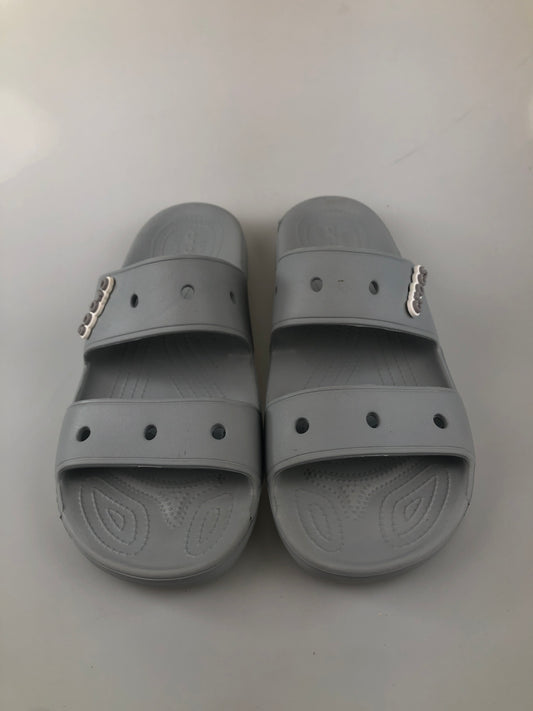 Sandalia Gris Crocs