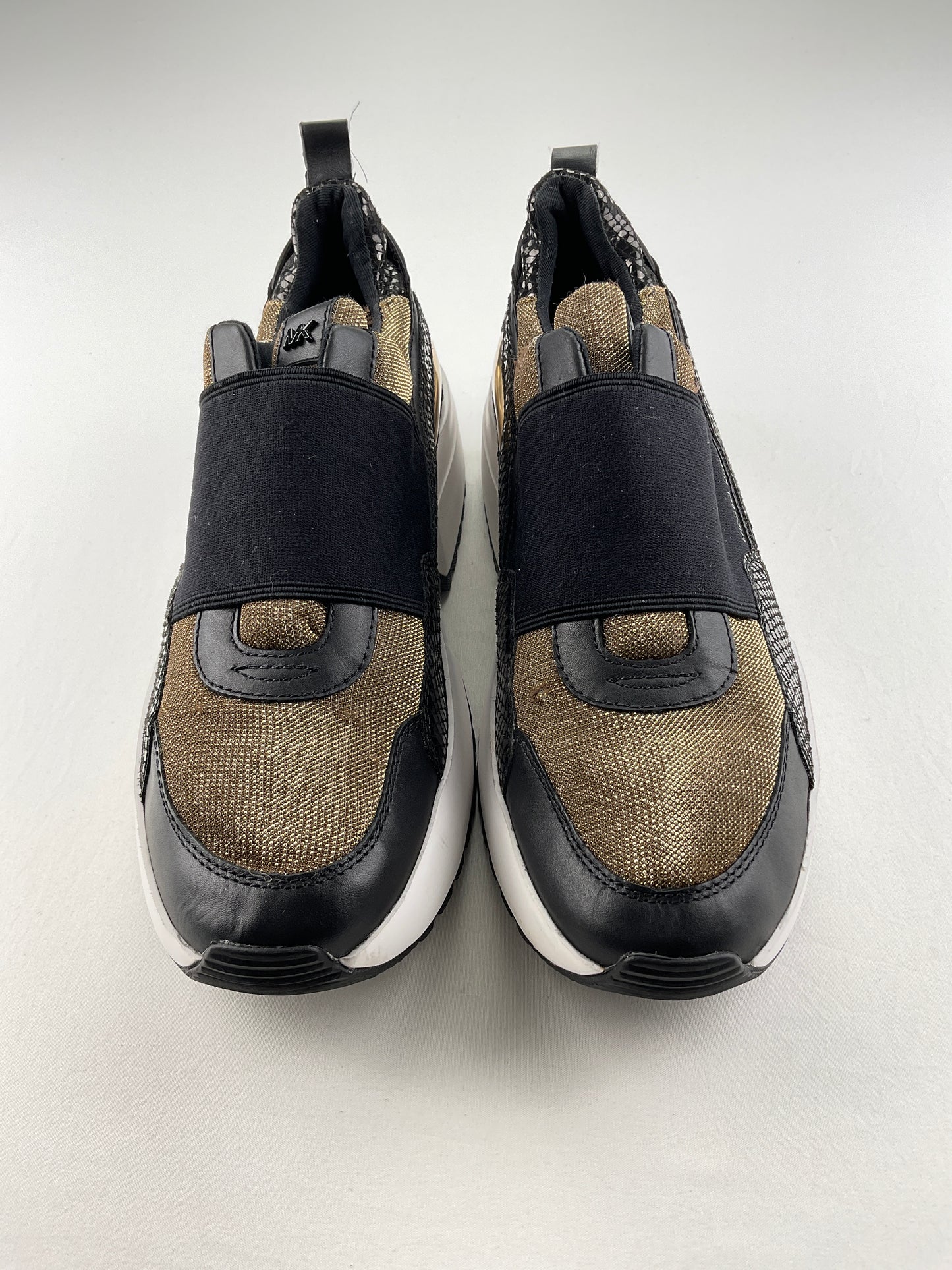 Tenis Negro Michael Korks