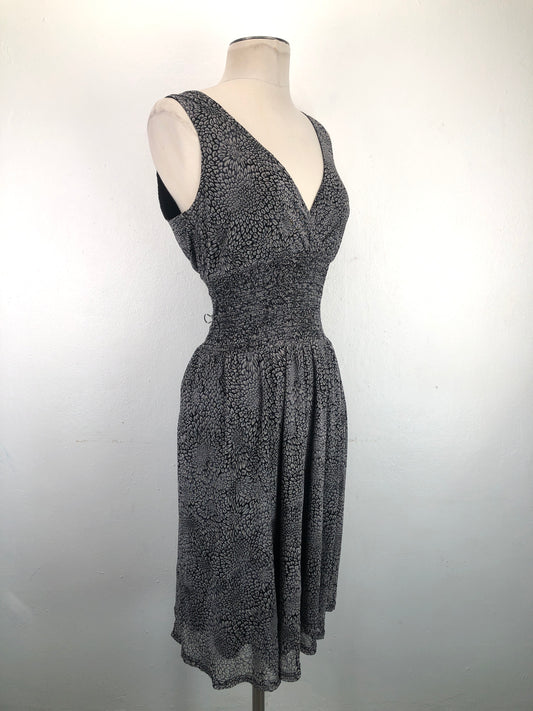 Vestido Gris Floral Express