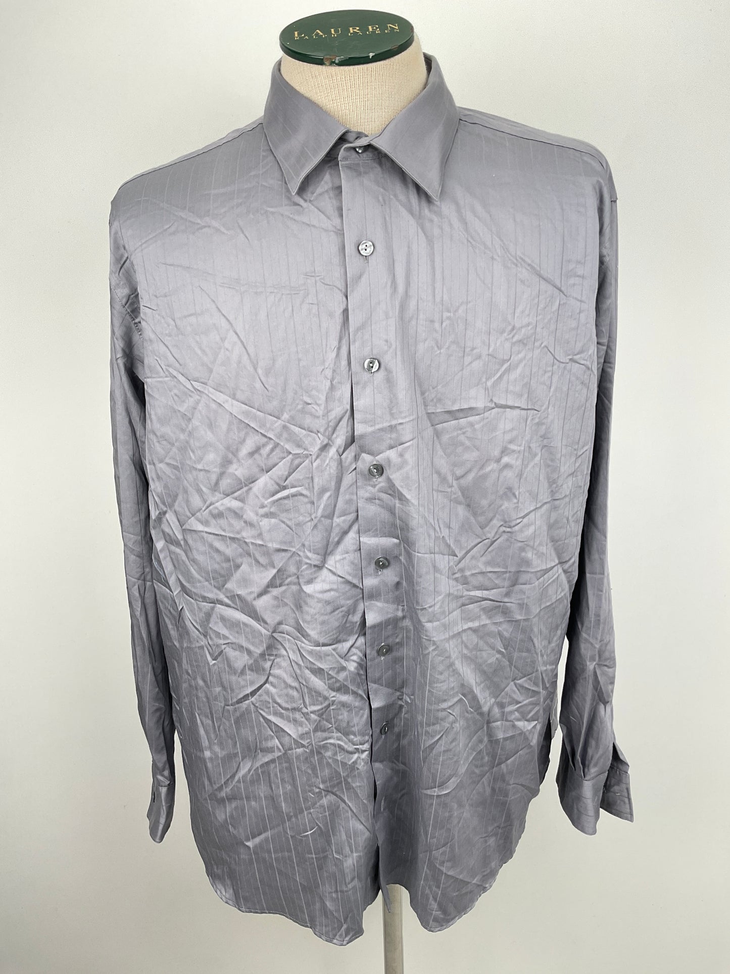 Camisa Gris de Rayas Reaction