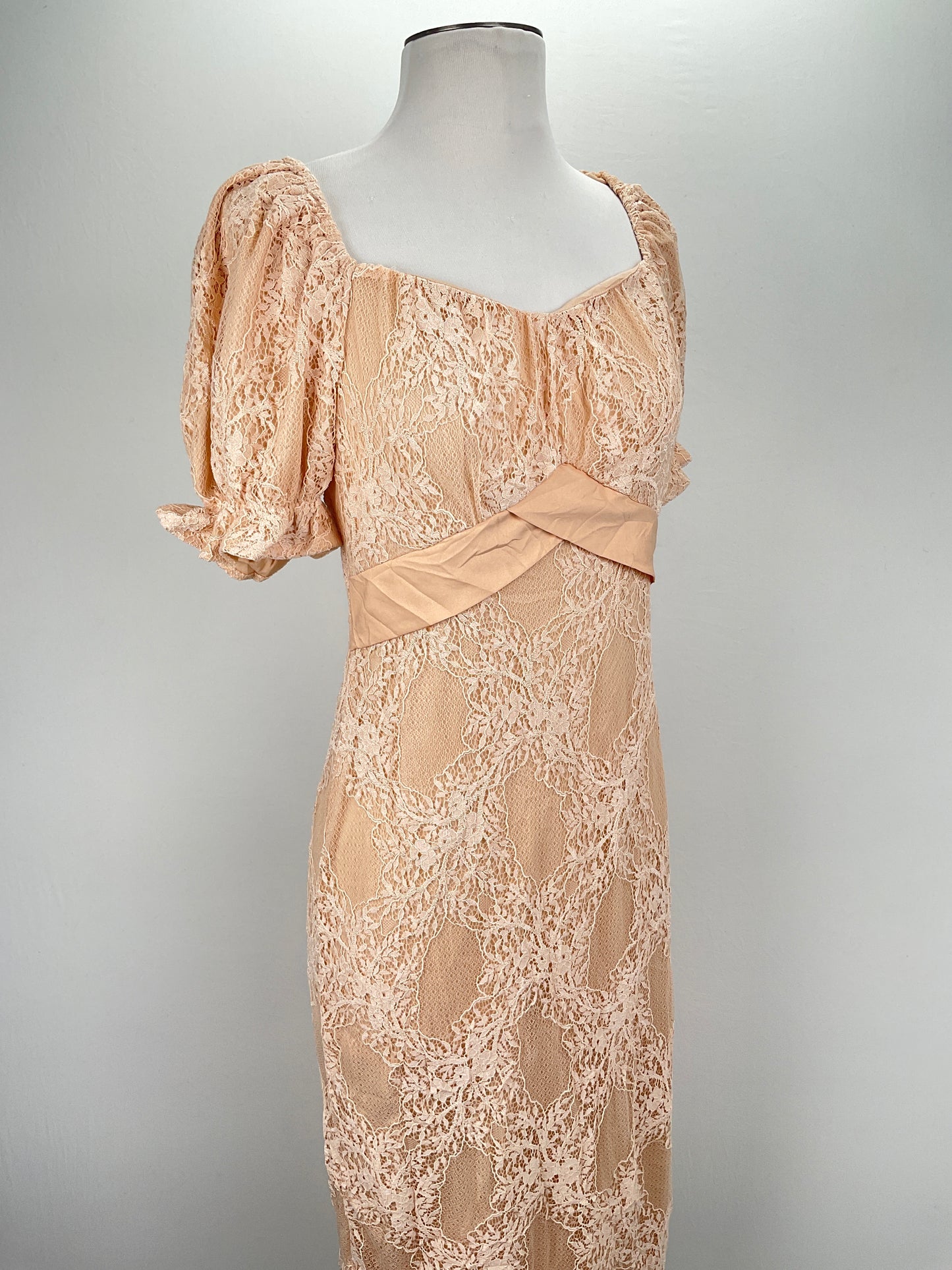 Vestido Crema Floral Ticosa