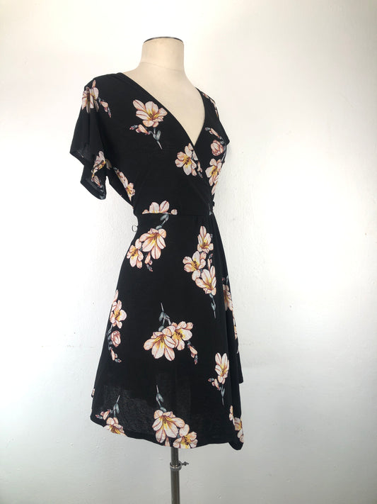 Vestido Negro   Floral Xhilaration