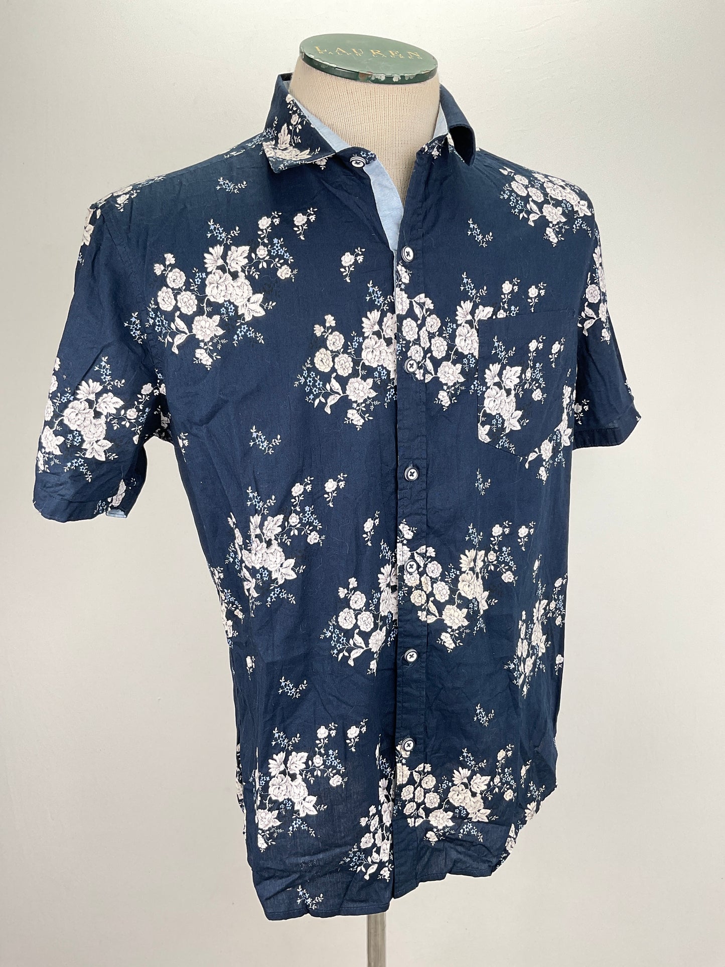Camisa Azul marino Floral Craft Flow