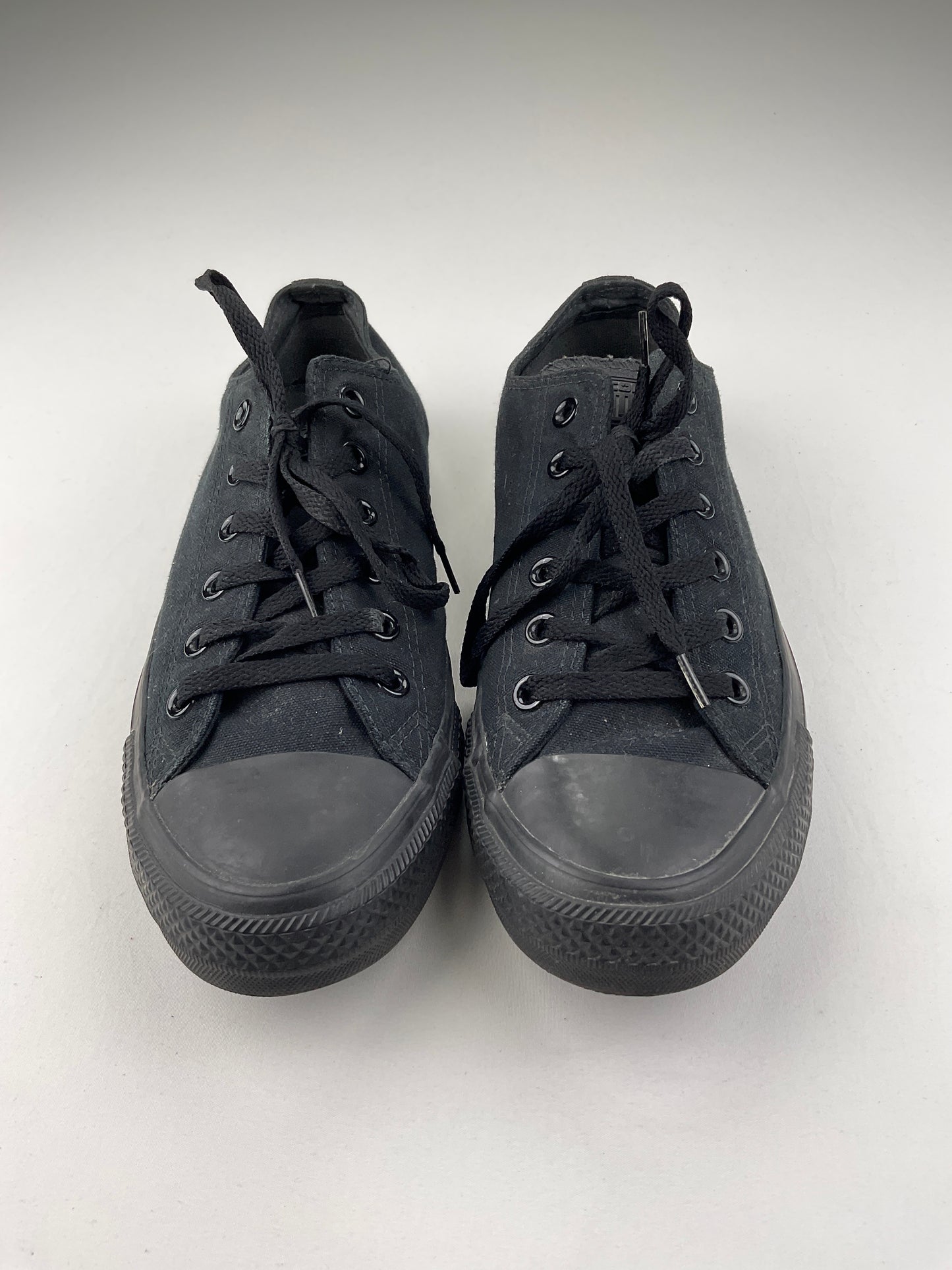 Tenis  Negro Converse