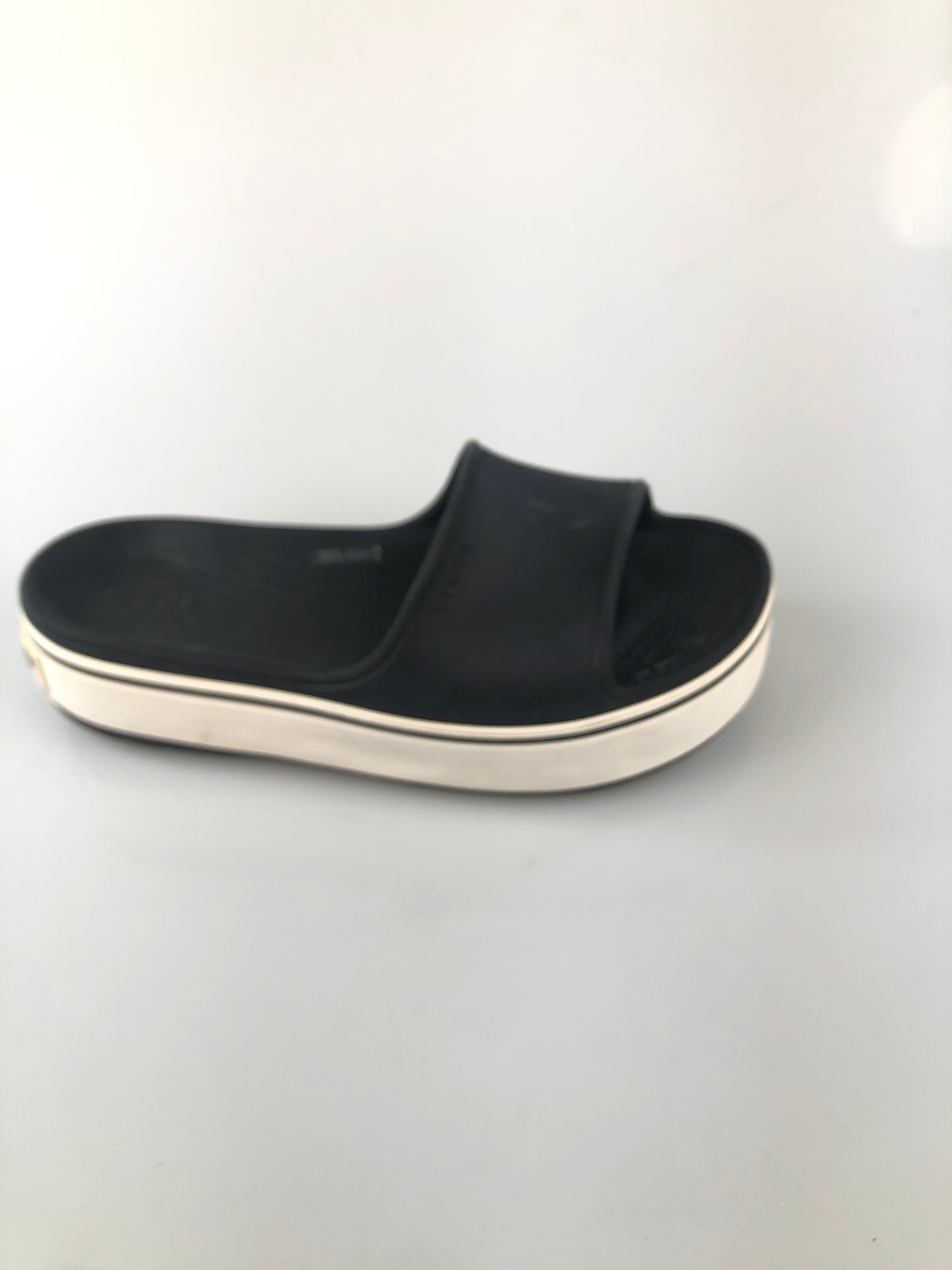 Sandalia Negro Crocs