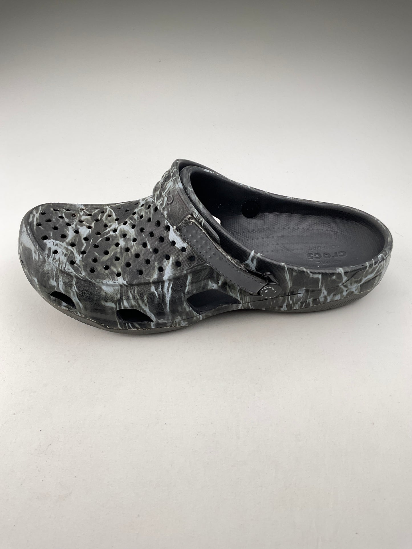 Sandalia Multicolor Crocs