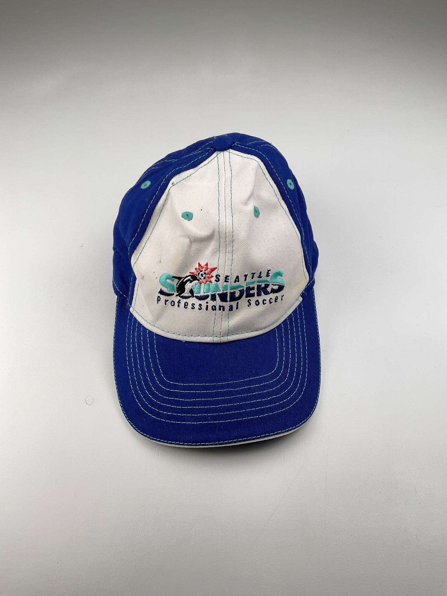 Gorra Azul Wafd Bank