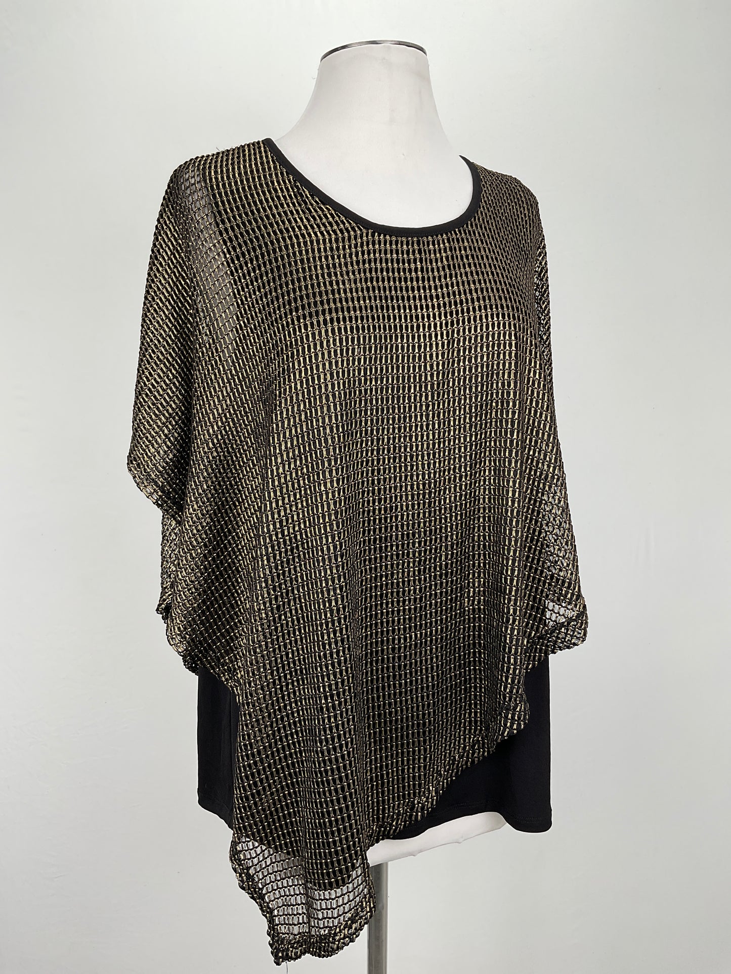 Blusa Dorado Time Line